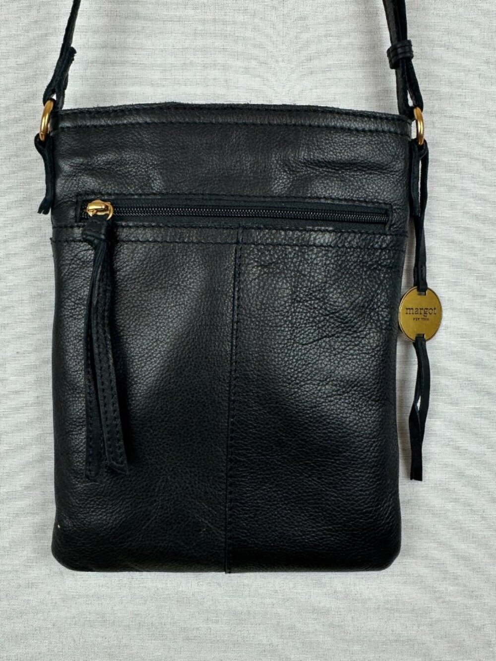 MARGOT NEW YORK 100% GENUINE LEATHER CROSSBODY SPLIT POCKET BAG IN BLACK - Picture 4 of 11